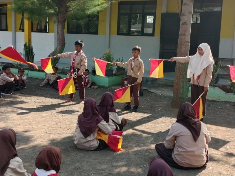 KEGIATAN PEMBELAJARAN EKTRAKULEKULER  PRAMUKA DI SDN 5 SOPET